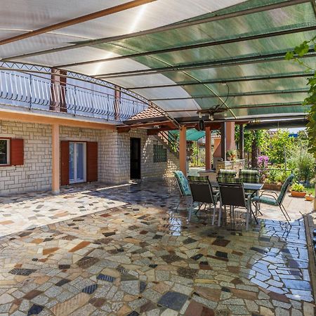 Apartment Bumbak Umag Bagian luar foto